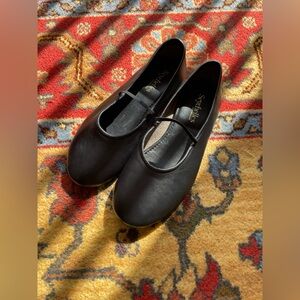 Seychelles Black Mary Jane Flats- New, Never Worn